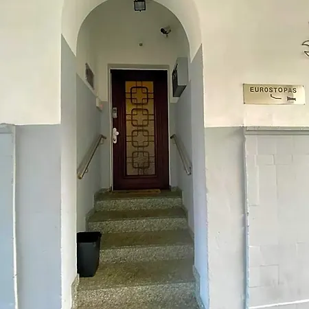 بيت ريفي Eurostopas *
